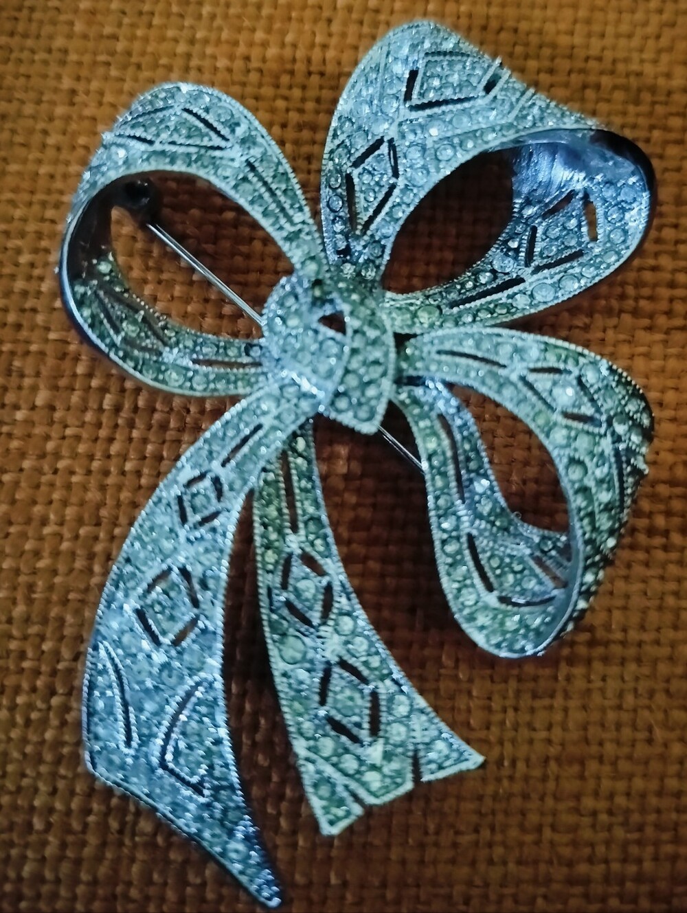 Vintage KJL Kenneth Jay Lane Pave Rhinestone Large Bow Brooch Pin